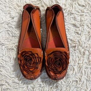 L'Artiste by Spring Step DEZI Leather Flats Shoes